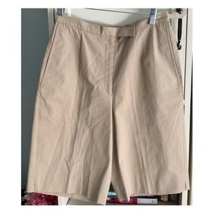 TALBOTS BERMUDA SHORTS. Size 8. MADE IN ITALY. NEW WITH TAG.